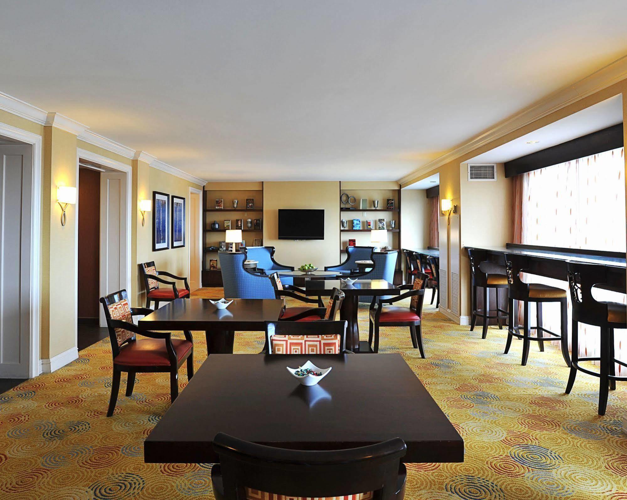 Renaissance Portsmouth-Norfolk Waterfront Hotel Exterior foto
